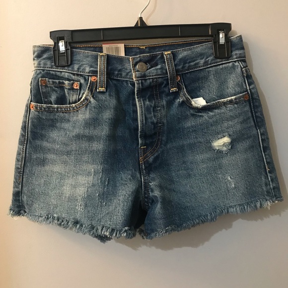 Levi's Pants - 🆕NWT Levi’s Jean Shorts